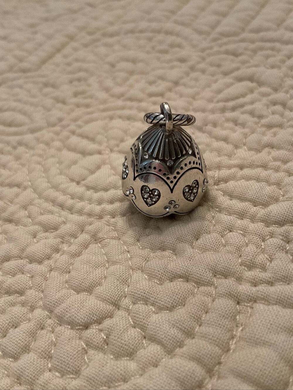 Sterling Silver Heart Charm/ Pendant with Crystal Accents - Picture 4 of 4